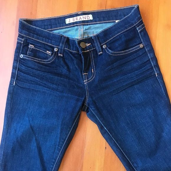 J Brand skinny leg jeans, size 24 - Picture 4 of 8